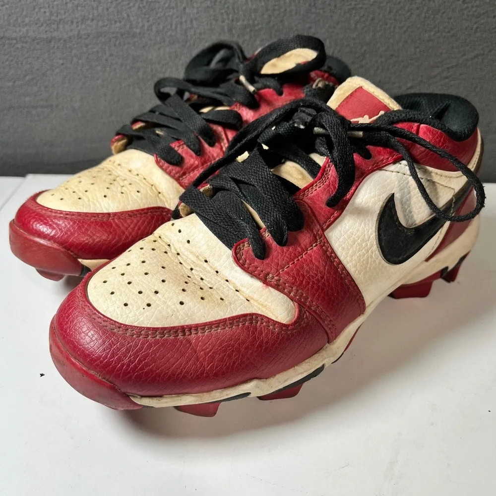 Nike Air Jordan 1 Low MCS Baseball Cleats Chicago Red White Black Youth 3.5Y